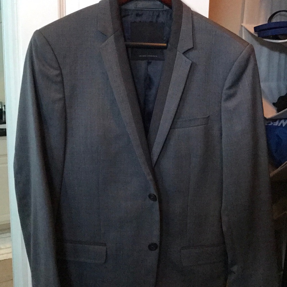 Like new, men's black tag Zara sports jacket.
